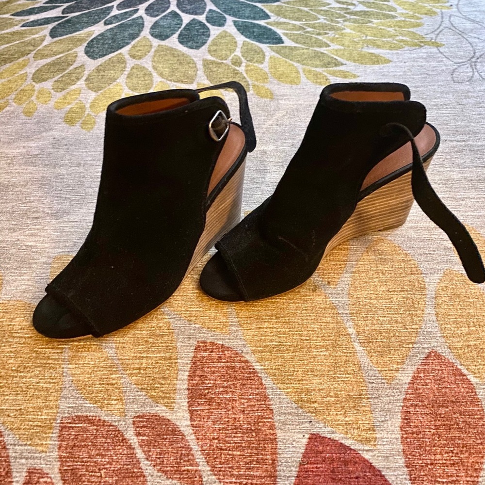 Lucky Brand open toe wedge